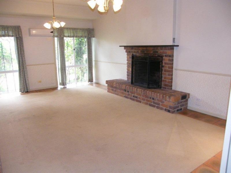 21 Garema Court, Mountain Creek QLD 4557