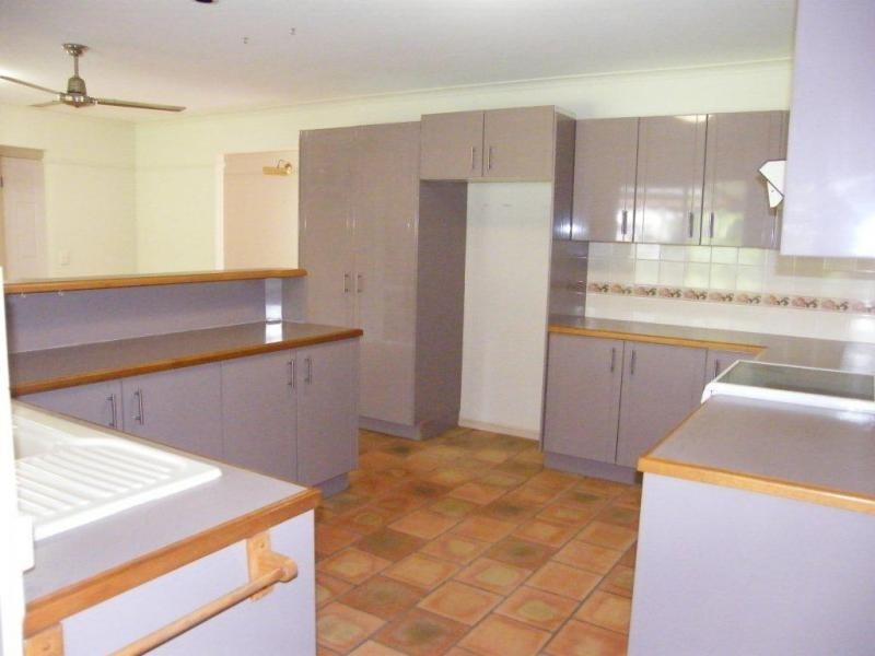 21 Garema Court, Mountain Creek QLD 4557