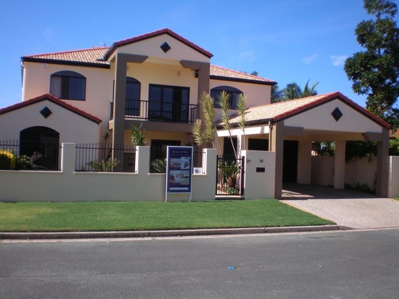 Parrearra QLD 4575