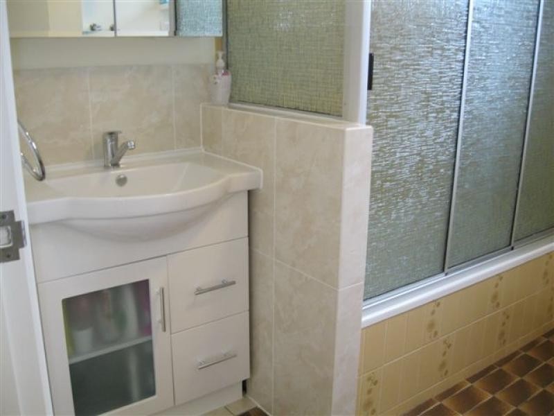 4/4 Anthony Ave, Mooloolaba QLD 4557