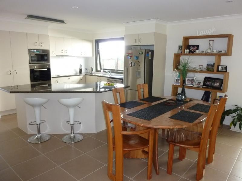 35 Myrtle Crt, Mountain Creek QLD 4557