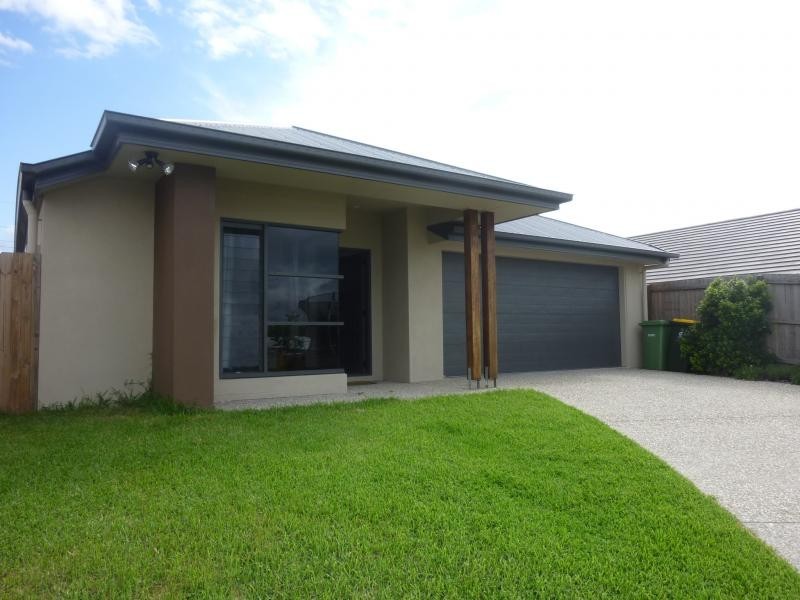 35 Myrtle Crt, Mountain Creek QLD 4557