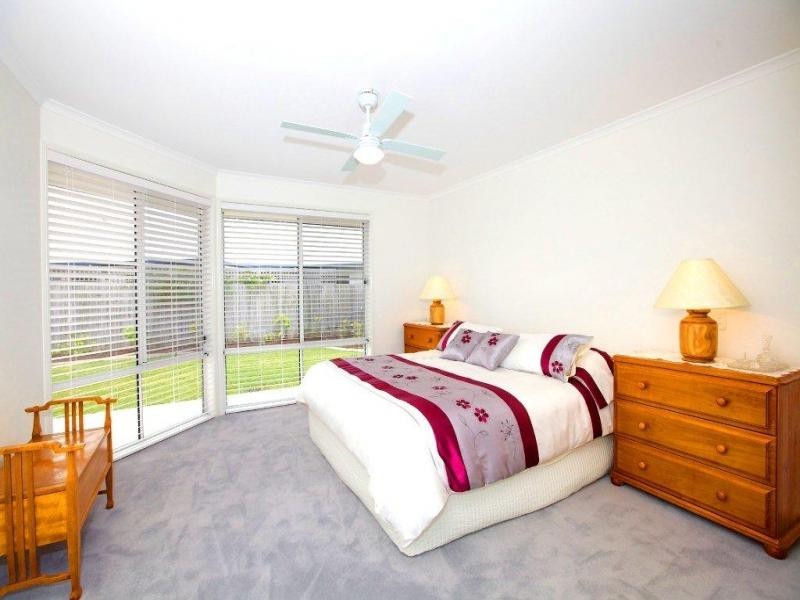 13 Scartree Street, Pelican Waters QLD 4551