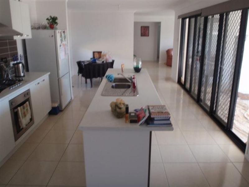 7 Derwent St, Sippy Downs QLD 4556