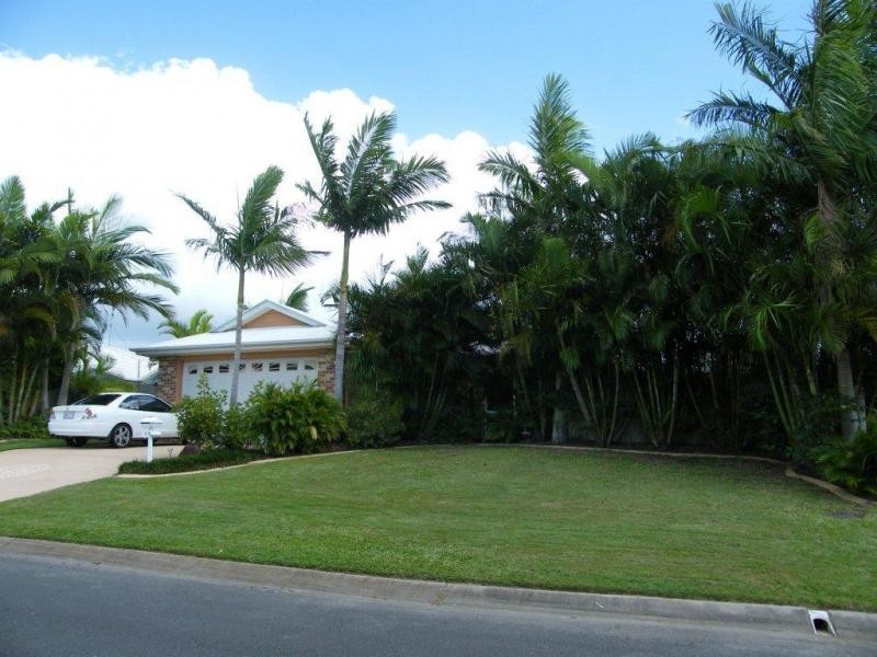 4 Pegwell Place, Currimundi QLD 4551