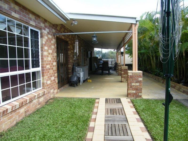 4 Pegwell Place, Currimundi QLD 4551