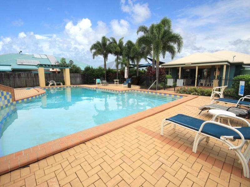 165/40 Lakeside Crescent, Currimundi QLD 4551