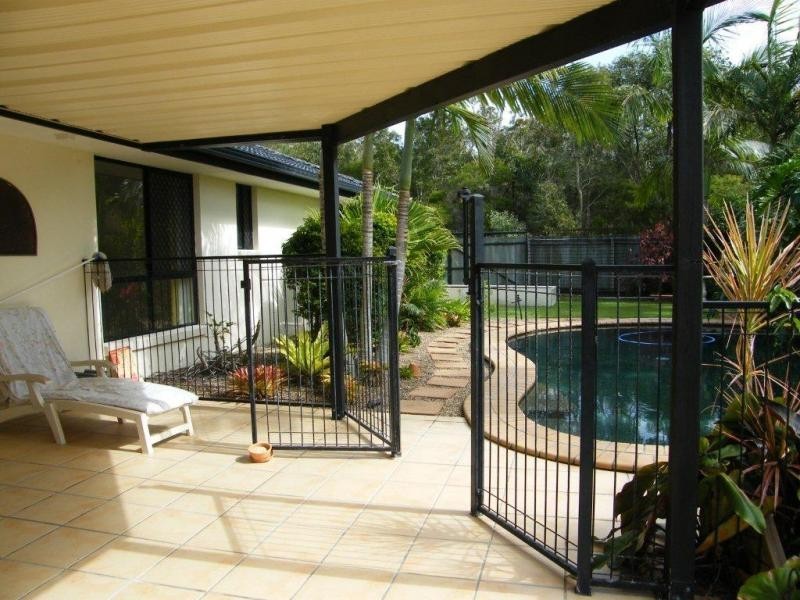 6 Holmes Street, Currimundi QLD 4551