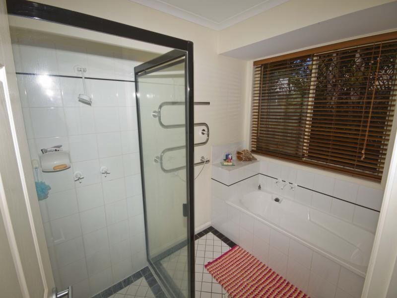 14 Rhodes Place, Aroona QLD 4551