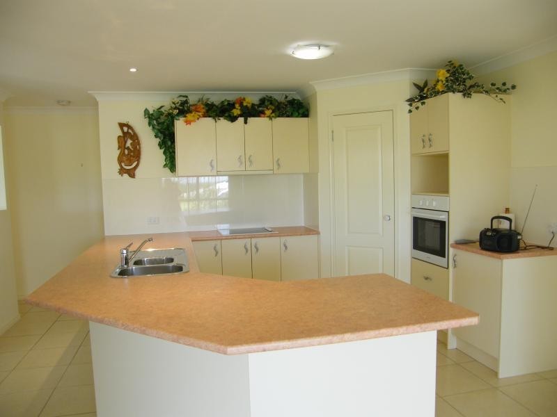 35 High Park Crescent, Little Mountain QLD 4551