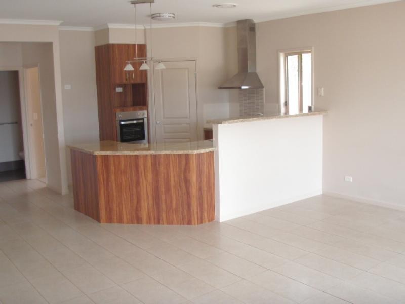 Kawana Island QLD 4575