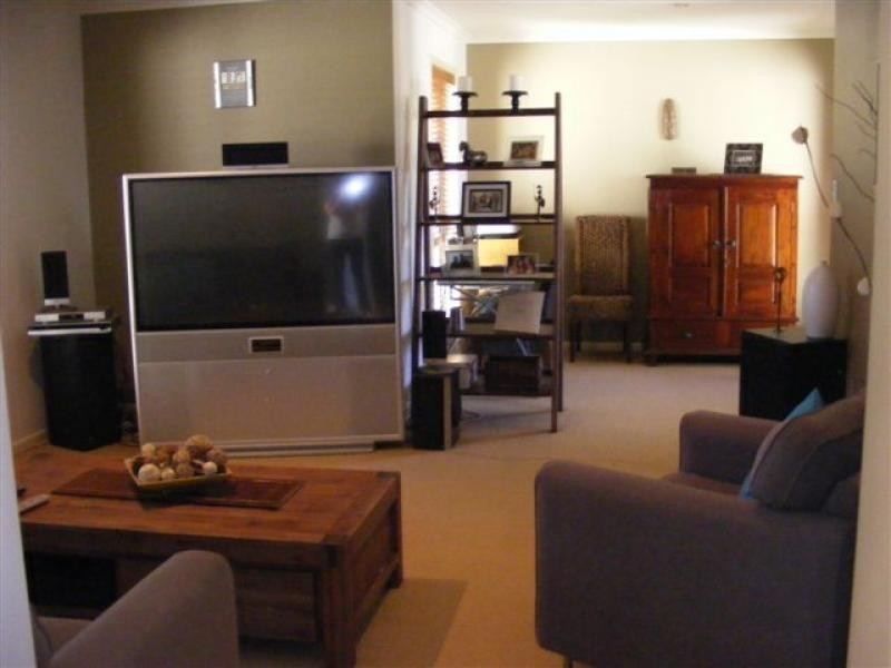 10 Lilac Crescent, Currimundi QLD 4551