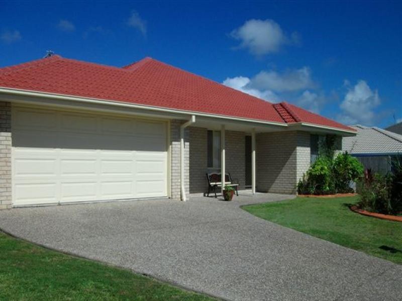 37 Hillview Cres, Little Mountain QLD 4551