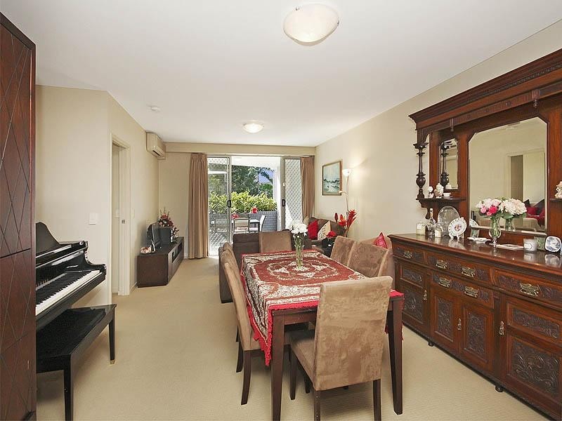 2/10 Vernon Terrace, Teneriffe QLD 4005