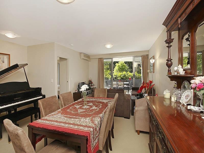 2/10 Vernon Terrace, Teneriffe QLD 4005