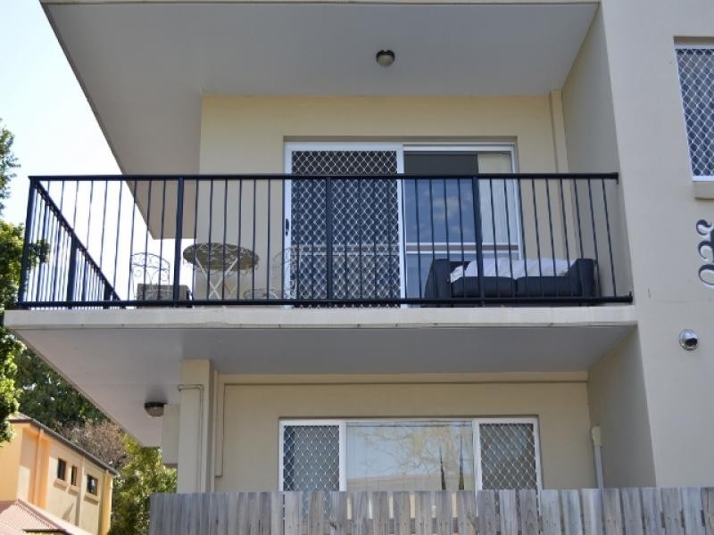 2/7 Khartoum Street, Gordon Park QLD 4031