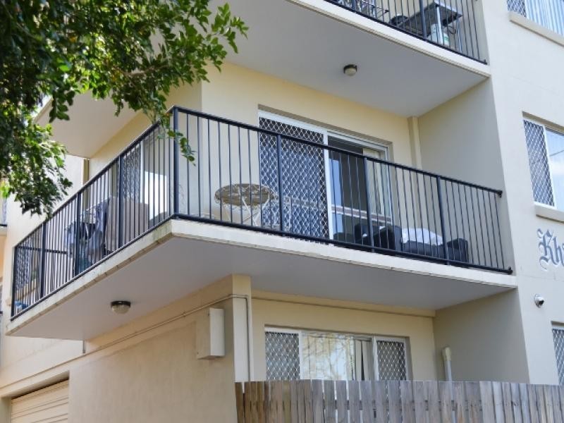 2/7 Khartoum Street, Gordon Park QLD 4031