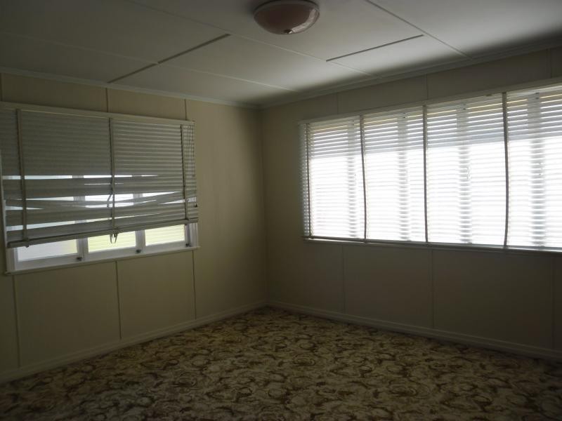 41a Macquarie Street, Booval QLD 4304