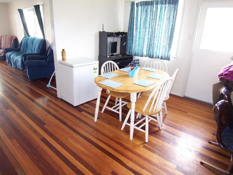 23 Denman Street, Leichhardt QLD 4305