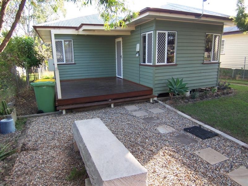 27 Vineyard, One Mile QLD 4305