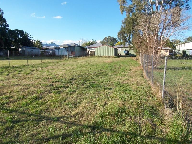 27 Vineyard, One Mile QLD 4305