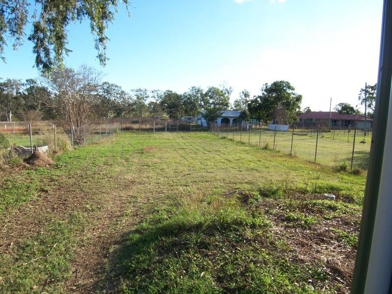 27 Vineyard, One Mile QLD 4305