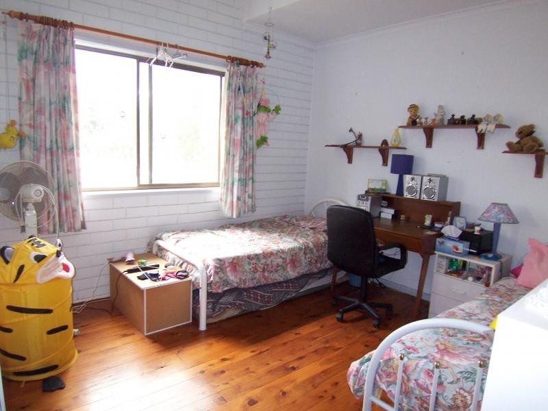 955 Pine Mountain Rd, Pine Mountain QLD 4306