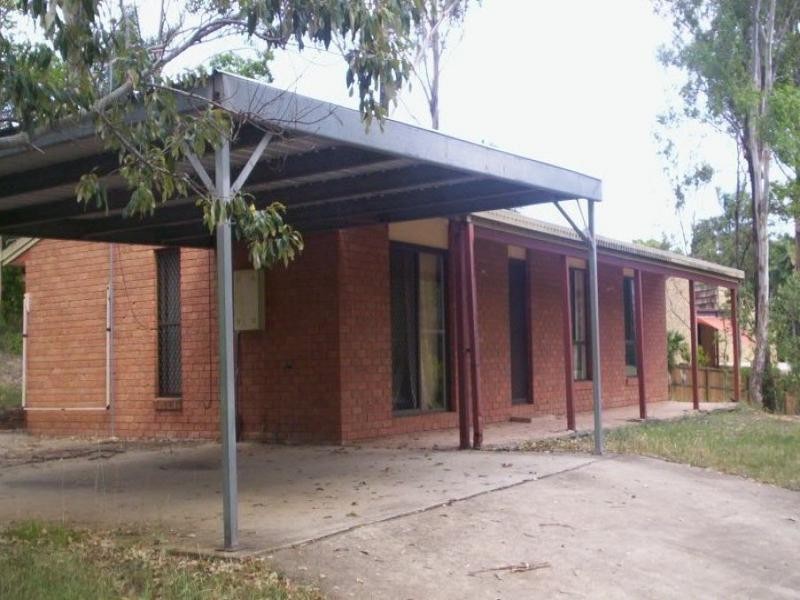 5 PENDER STREET, North Ipswich QLD 4305