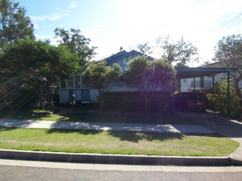 29 Hayes St, Brassall QLD 4305