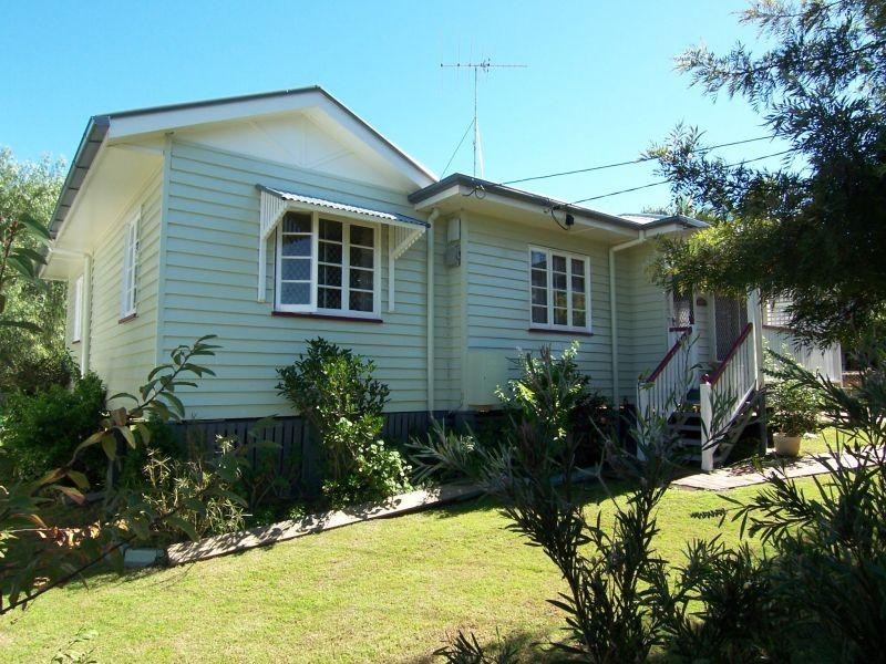 14 Orchard Street, Eastern Heights QLD 4305