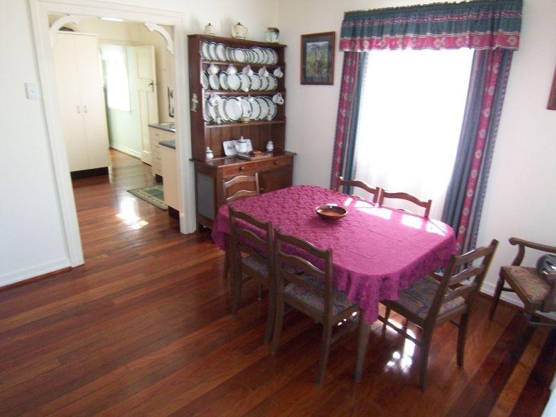 14 Orchard Street, Eastern Heights QLD 4305