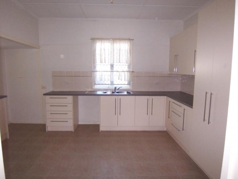 14 Warrell Street, West Ipswich QLD 4305