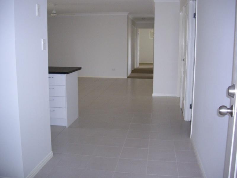 4 MALLER CRESENT, Redbank Plains QLD 4301