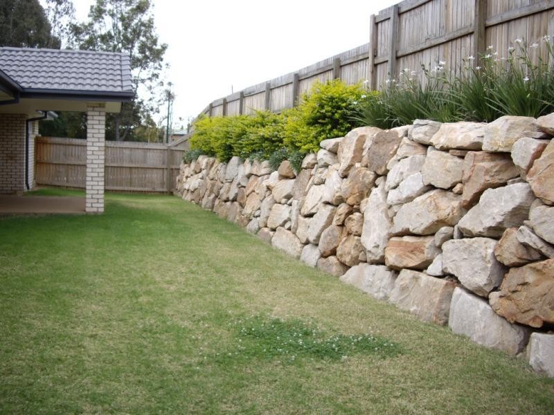 4 MALLER CRESENT, Redbank Plains QLD 4301