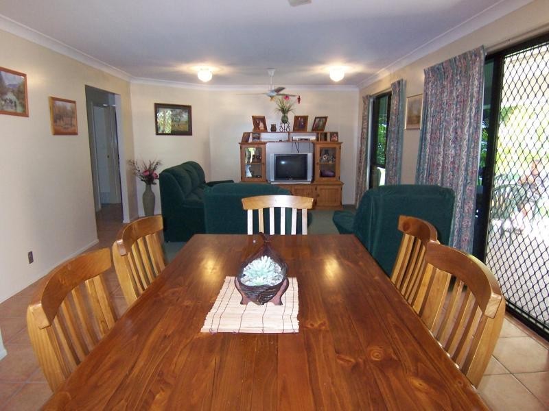 85 South Station Rd, Silkstone QLD 4304