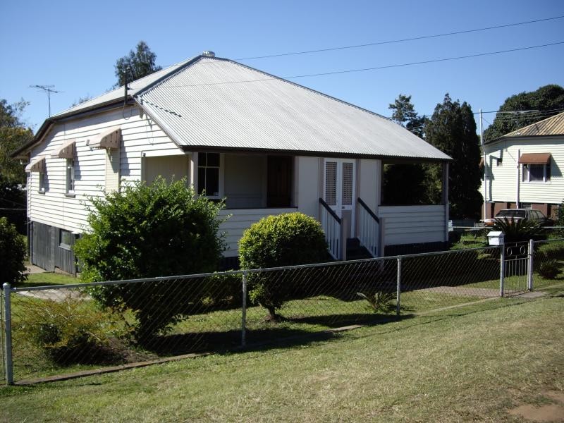 41 Wall St, Bundamba QLD 4304