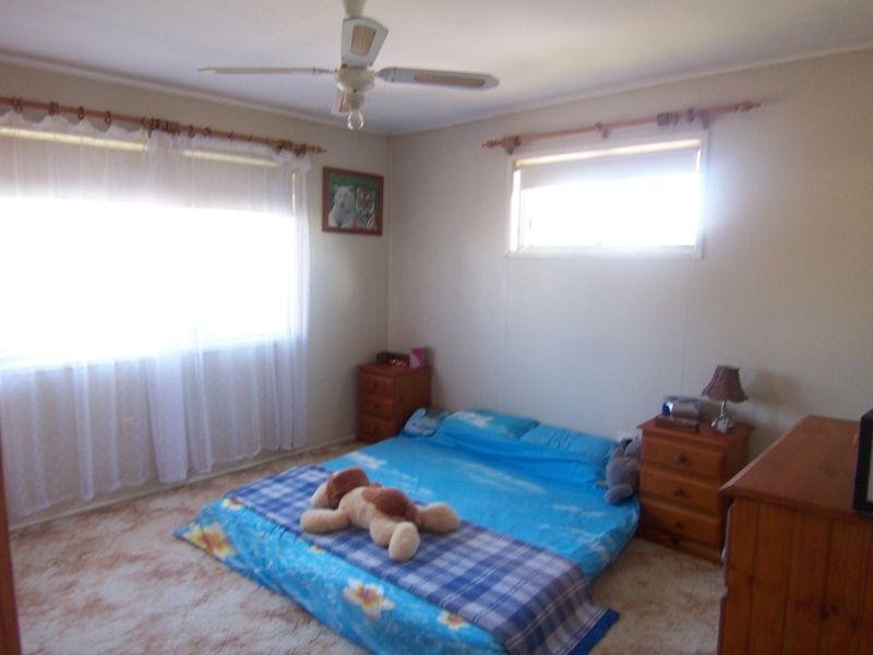 37 Mary Street, Bundamba QLD 4304