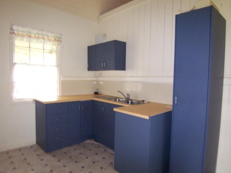 21 Chubb Street, One Mile QLD 4305