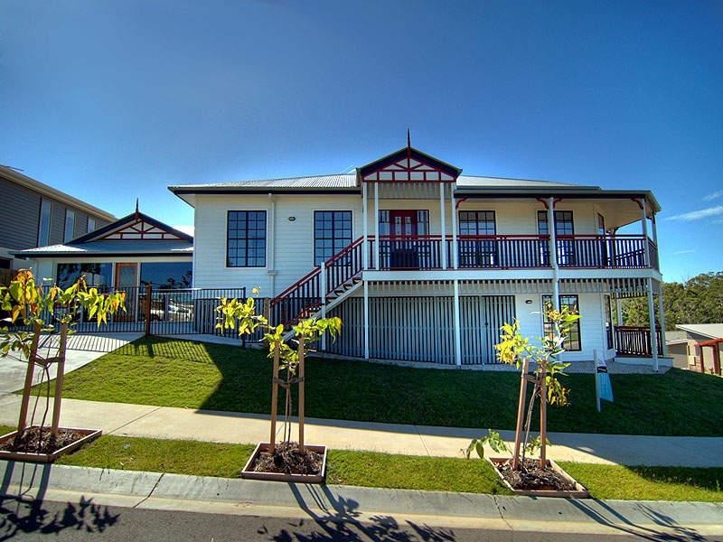 1 Rosella Cr, Springfield Lakes QLD 4300