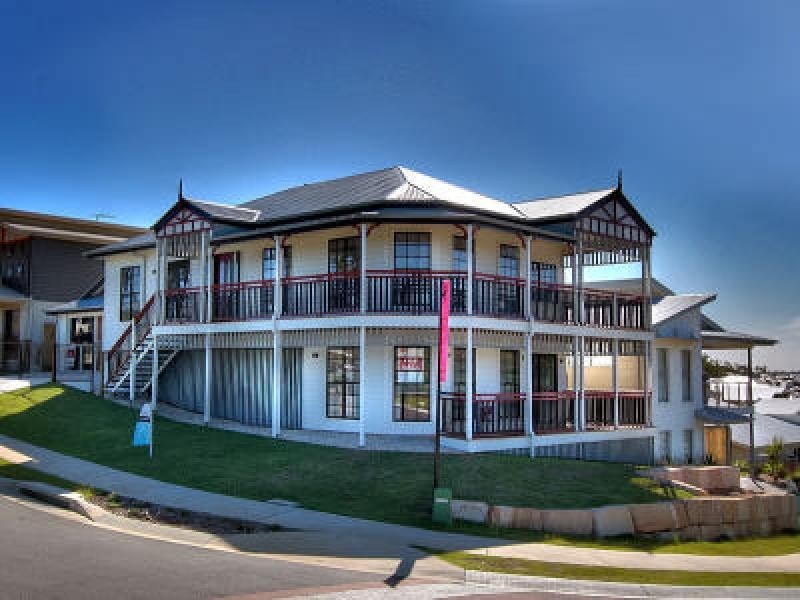 1 Rosella Cr, Springfield Lakes QLD 4300