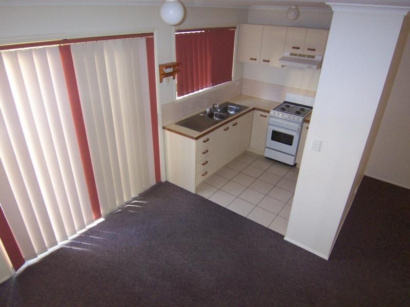 12/14 Bergin Street, Booval QLD 4304