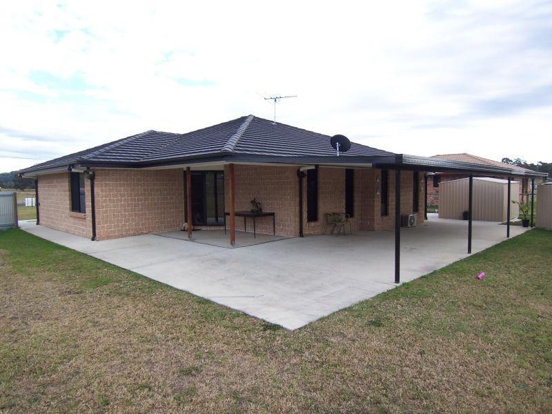 231 Rose Ave, Minden QLD 4311