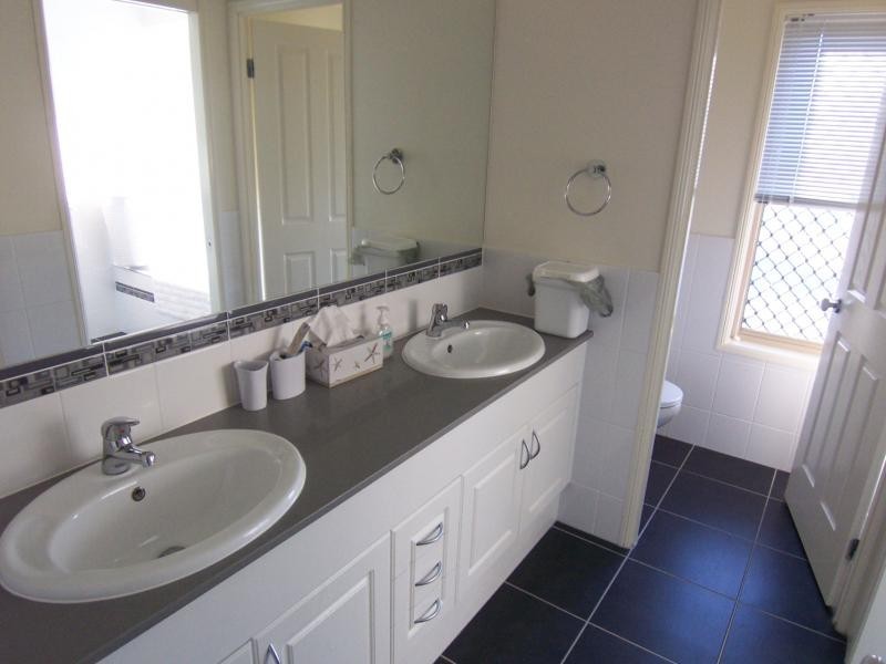 41 Hannant, Kensington Grove QLD 4341