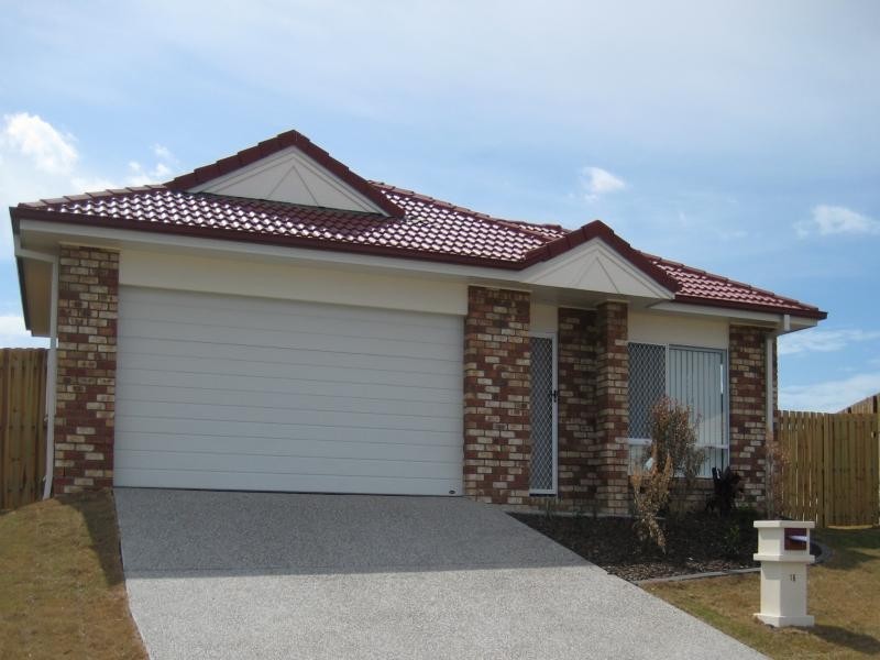 16 Lovely Court, Redbank Plains QLD 4301