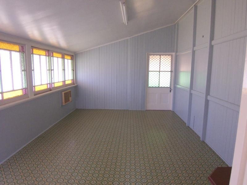 5 Joyce Street, East Ipswich QLD 4305