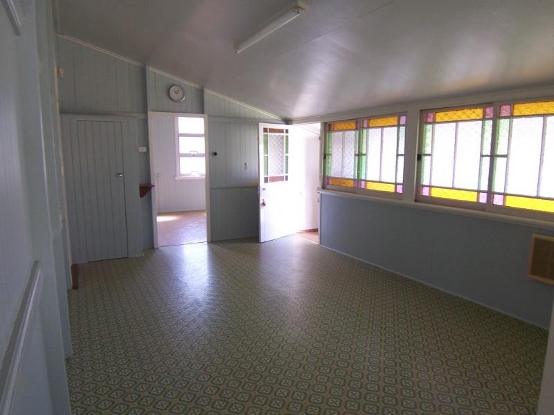 5 Joyce Street, East Ipswich QLD 4305