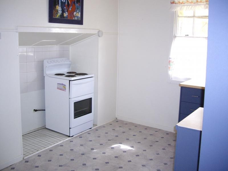 21 Chubb St, One Mile QLD 4305