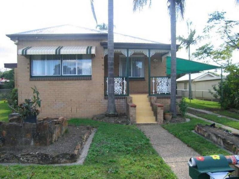 33 Phillip Street, One Mile QLD 4305