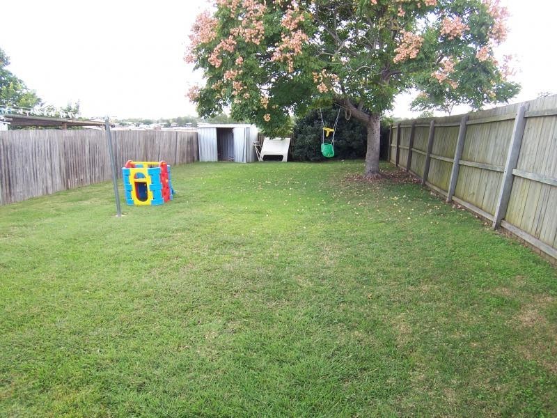 2/29 Cambridge Street, Silkstone QLD 4304