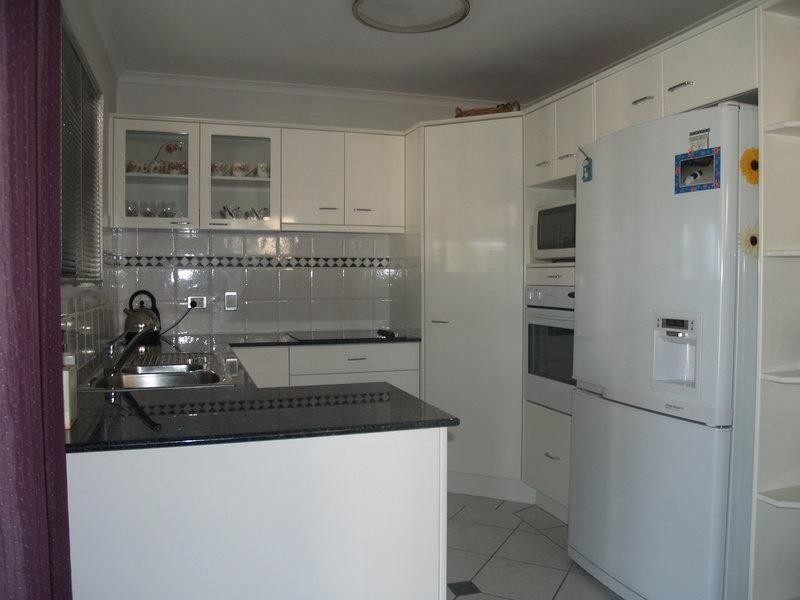 39 Thomas Street, Flinders View QLD 4305